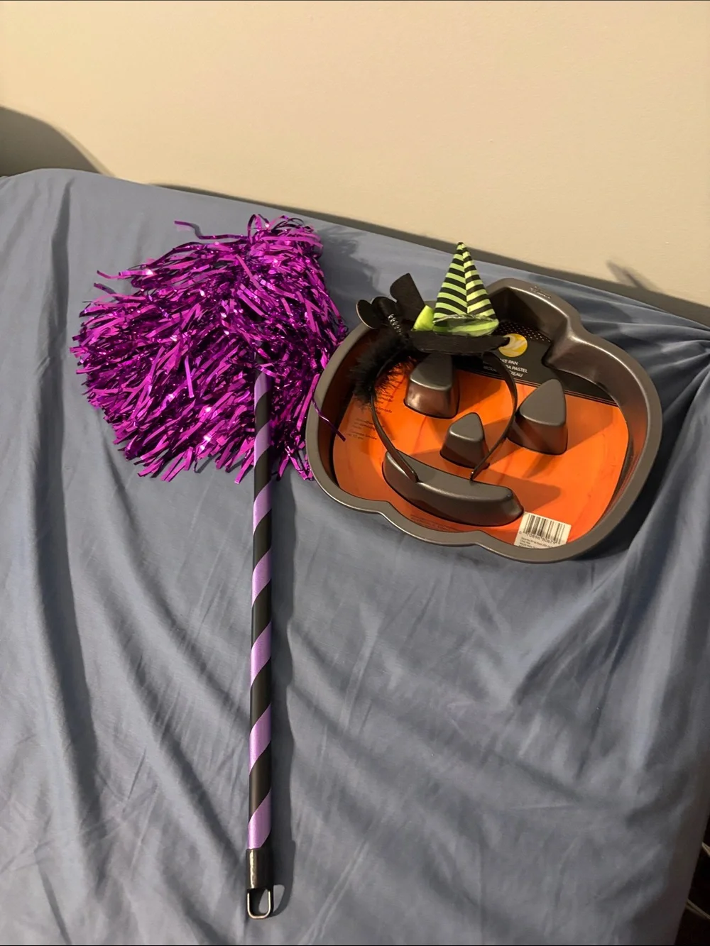 Halloween Pumpkin Cake Pan, witch head band, bowls, purple shaker on stick
